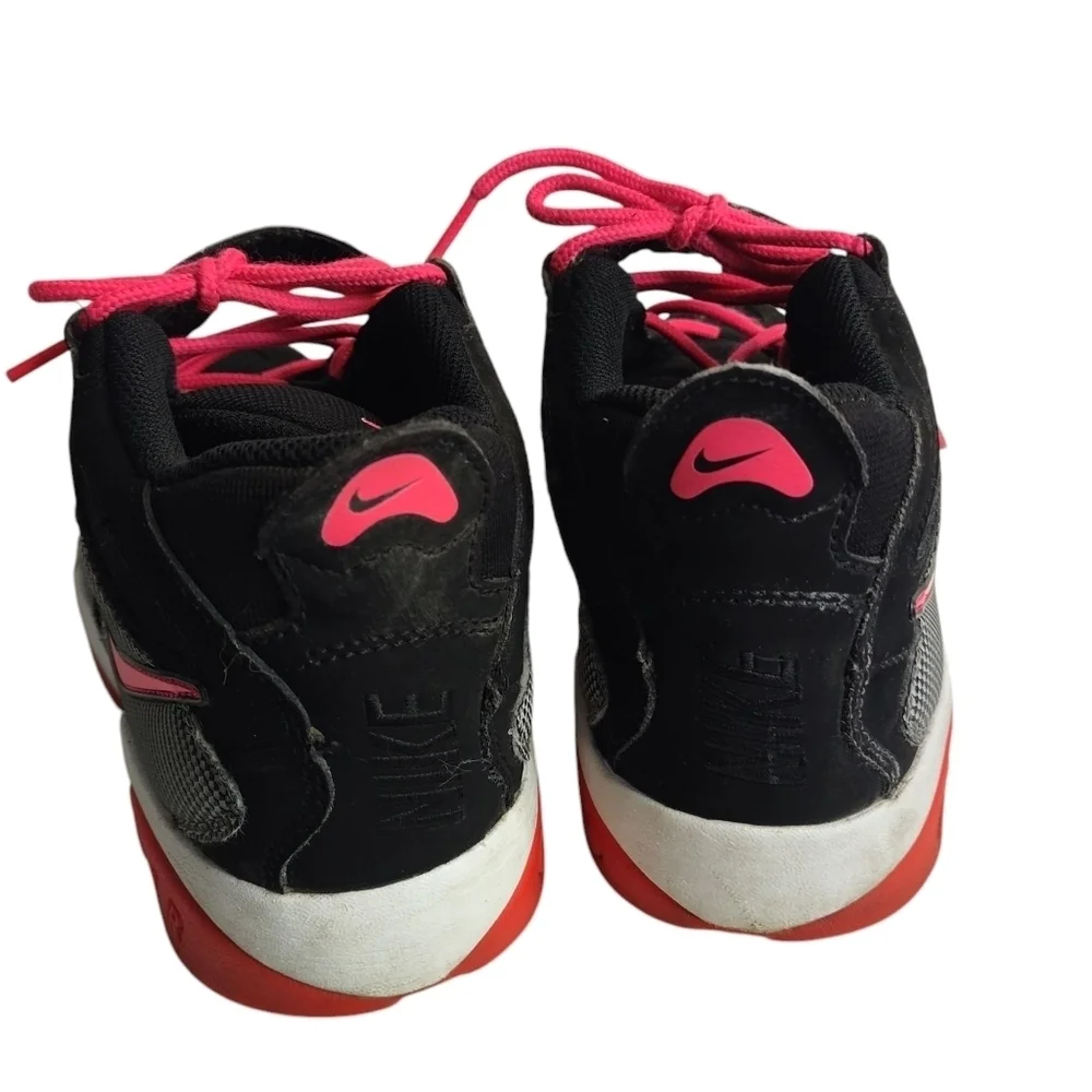 Nike Air Turf Raider Punk Flash Youth  Sneakers Shoes Size 6Y /599812-003
